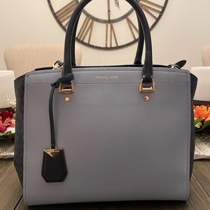 Michael Kors Blue 2-Tone Leather Signature Bag